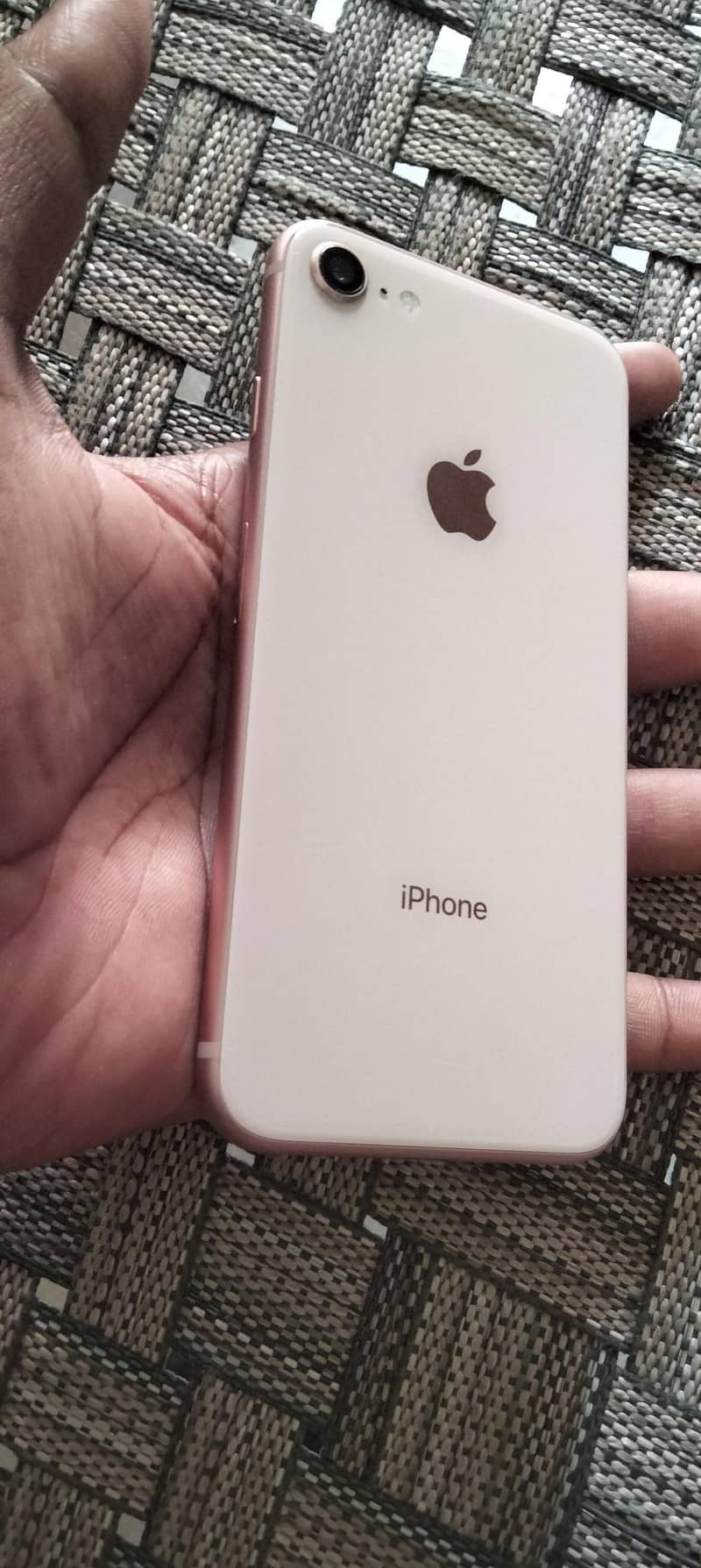Apple iPhone 8 5