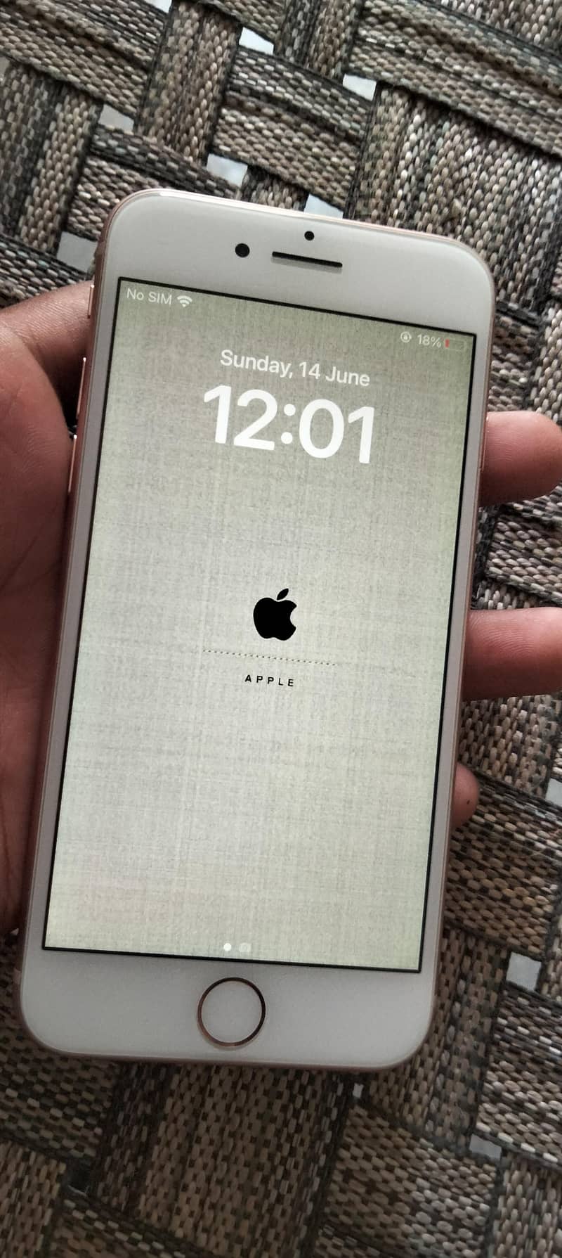 Apple iPhone 8 6