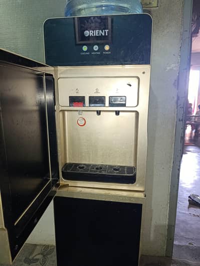 Orient Water Dispenser 3 tabs
