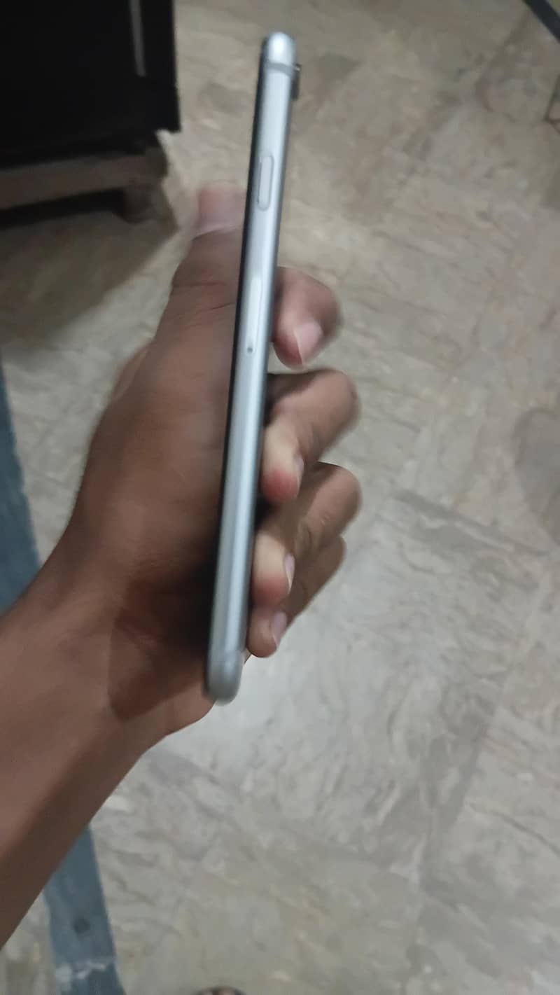 Apple iPhone 6S 0