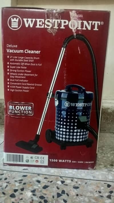 Deluxe vacuum cleaner