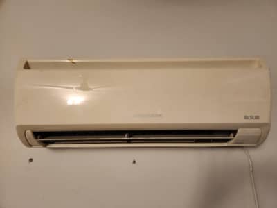 Mitsubishi Mr Slim 1.5 Ton For Sale