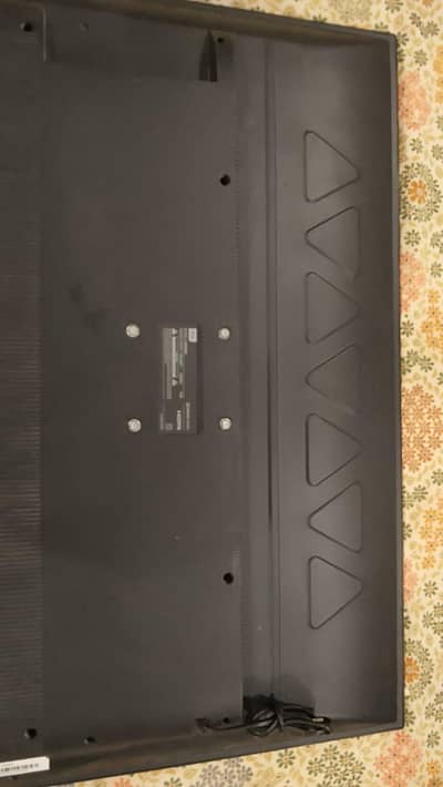 Tcl led Brand New condition  slightly used