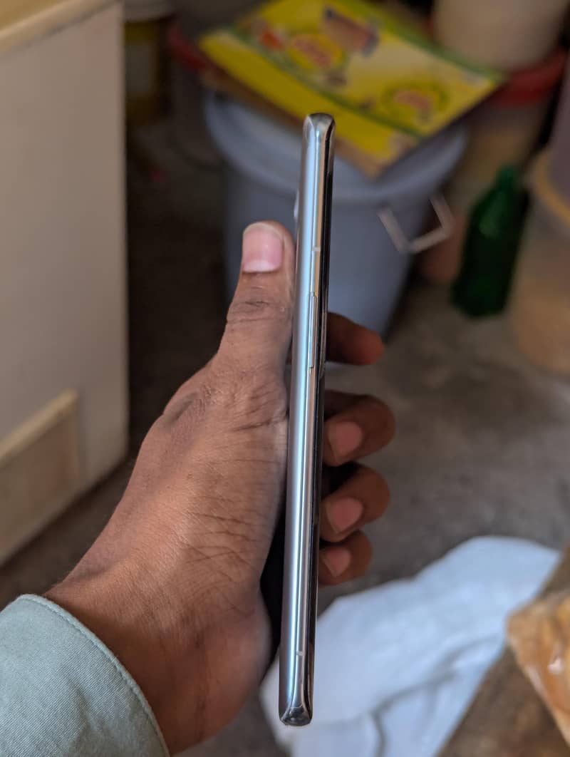 One Plus 9 Pro 3