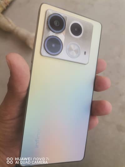 Infinix Note 40 with box +original 45w charger +wireless charger