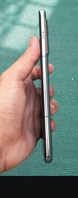 One Plus 10 Pro 1