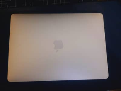 MacBook Pro 2018 13" | Core i7 | 16GB RAM | 500GB SSD