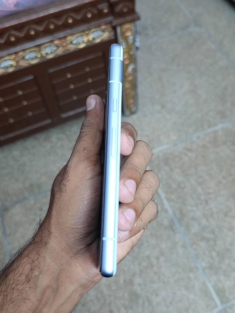 Google Pixel 7a 3