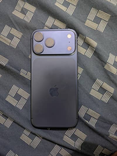 Apple iPhone 17 Pro Max blue colour on pta 2 month sim time