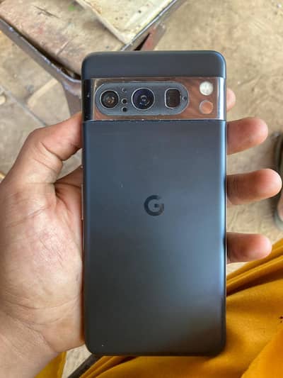 Google Pixel 8 Pro