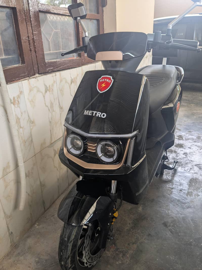 Scooty 0