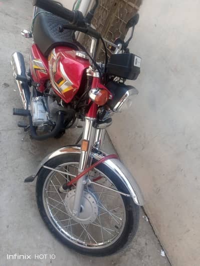 Honda 125 Like Brand New no Work Required