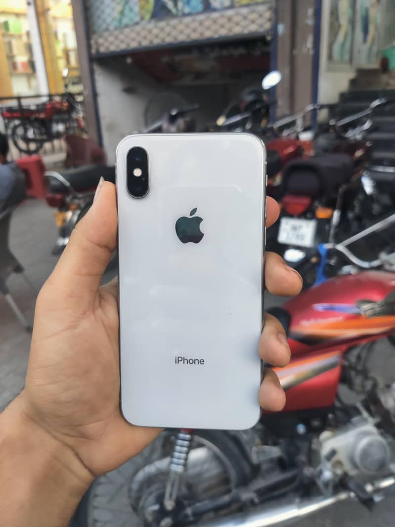 Apple iPhone X 0