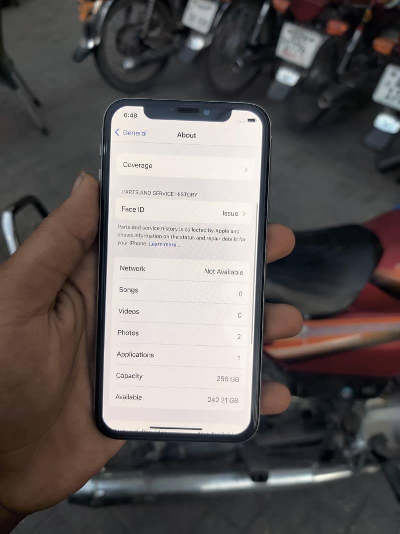 Apple iPhone X 2