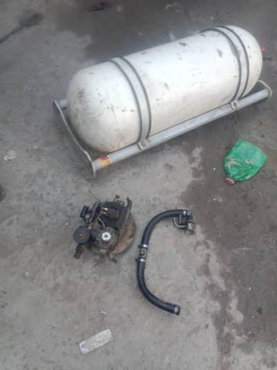 30 kg gas cylinder new condition with gas kit