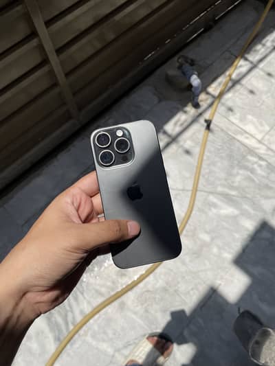 Apple iPhone 15 Pro