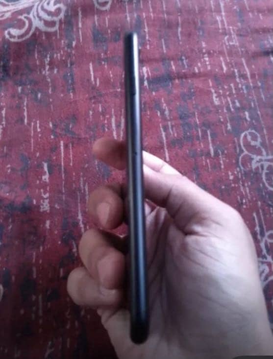 Apple iPhone 7 3