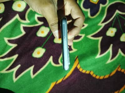 Vivo Y21