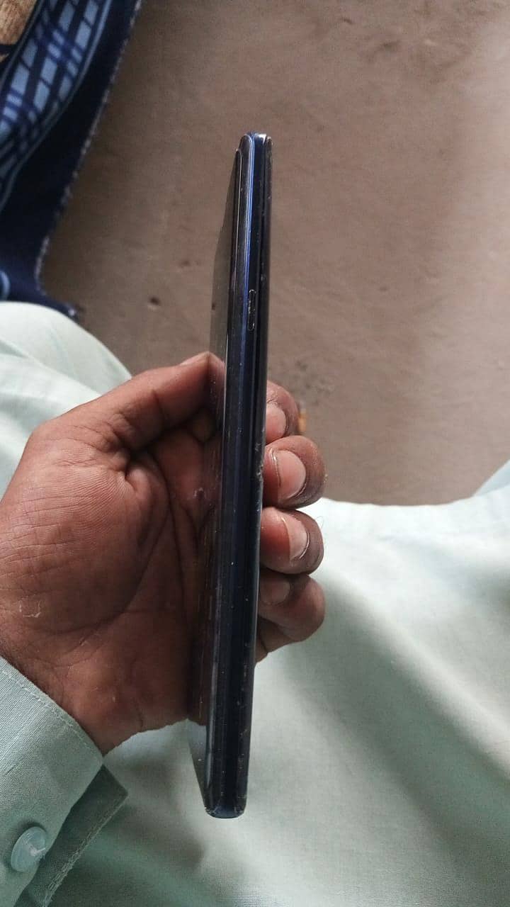 Samsung Mobile Note 9 3