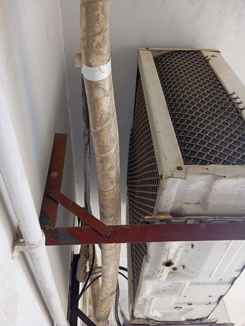 Dawlance split AC 3