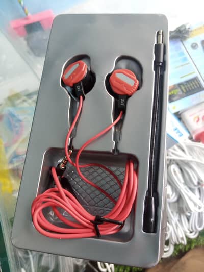 gaming hand free