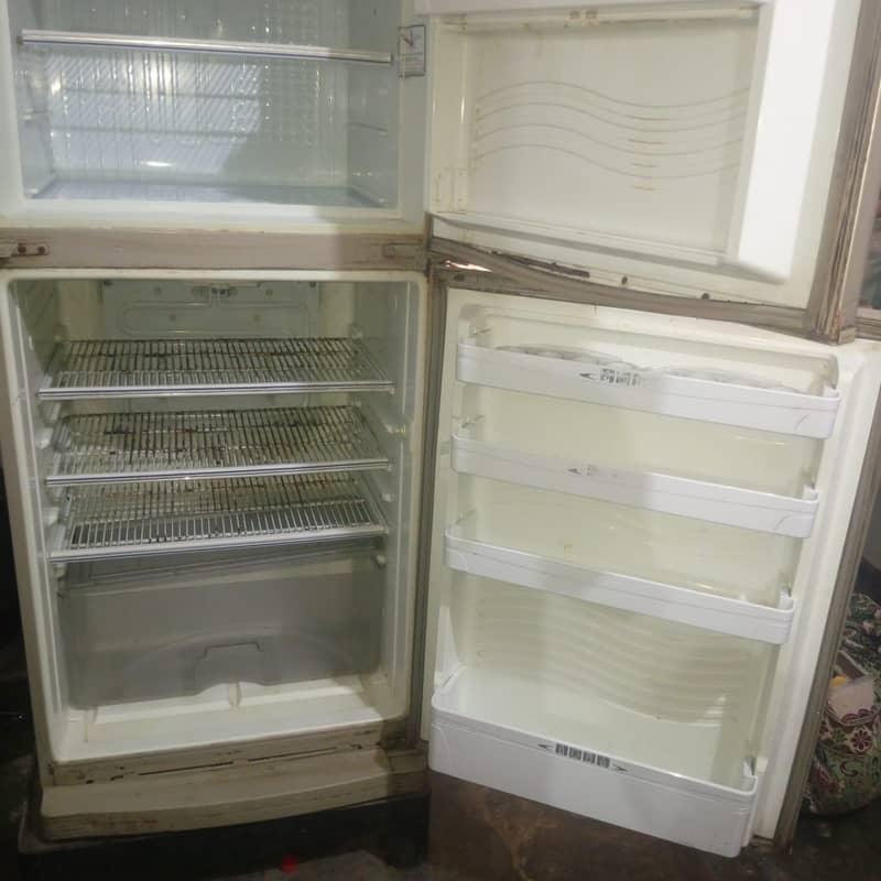 refrigerator 1
