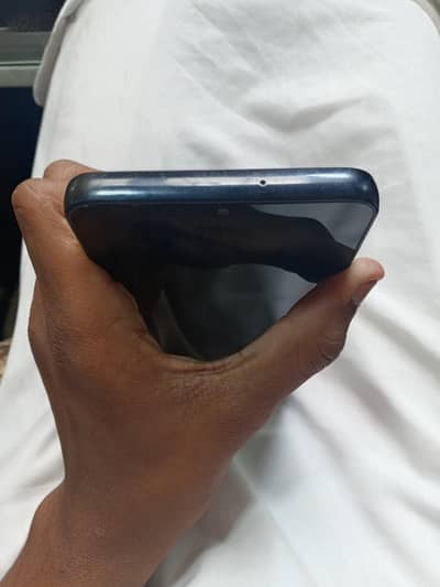Samsung Mobile A05 4/64 condition 10 by 8 with box