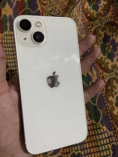 Apple iPhone 13