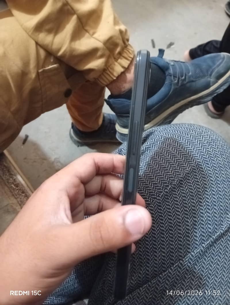 Infinix Note 11 8