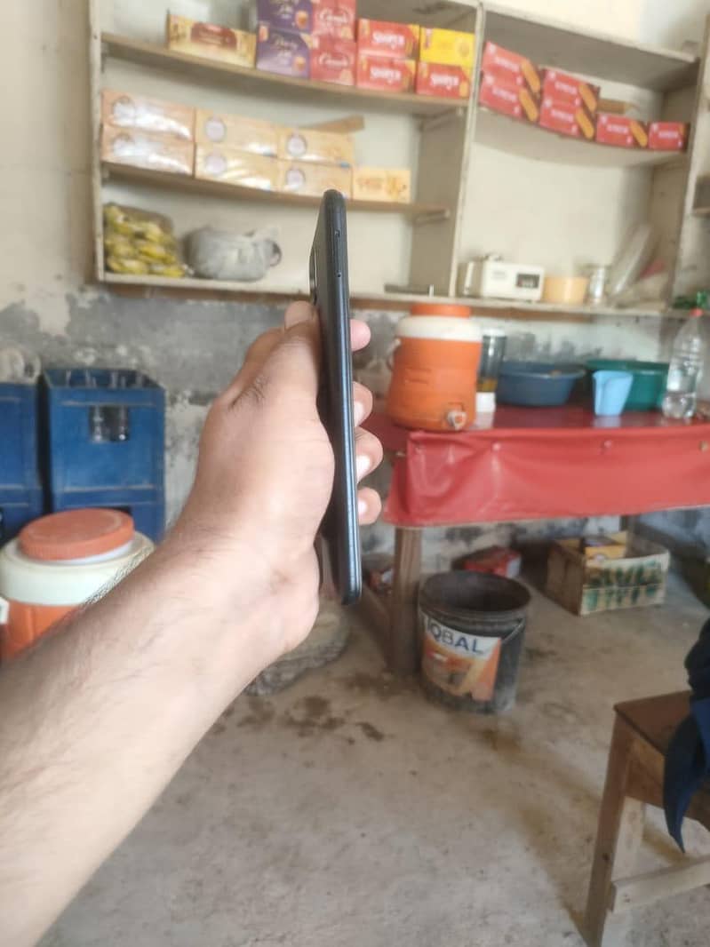 OPPO A16e 0