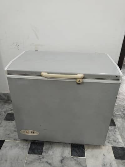 deep freezer medium size for sale