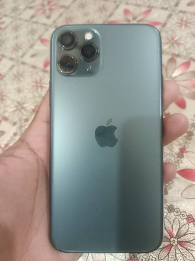 Apple iPhone 11 Pro 3