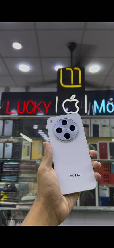 OPPO Find X8 / Oppo Find x8 12/256gb non pta / non active 4 month sim