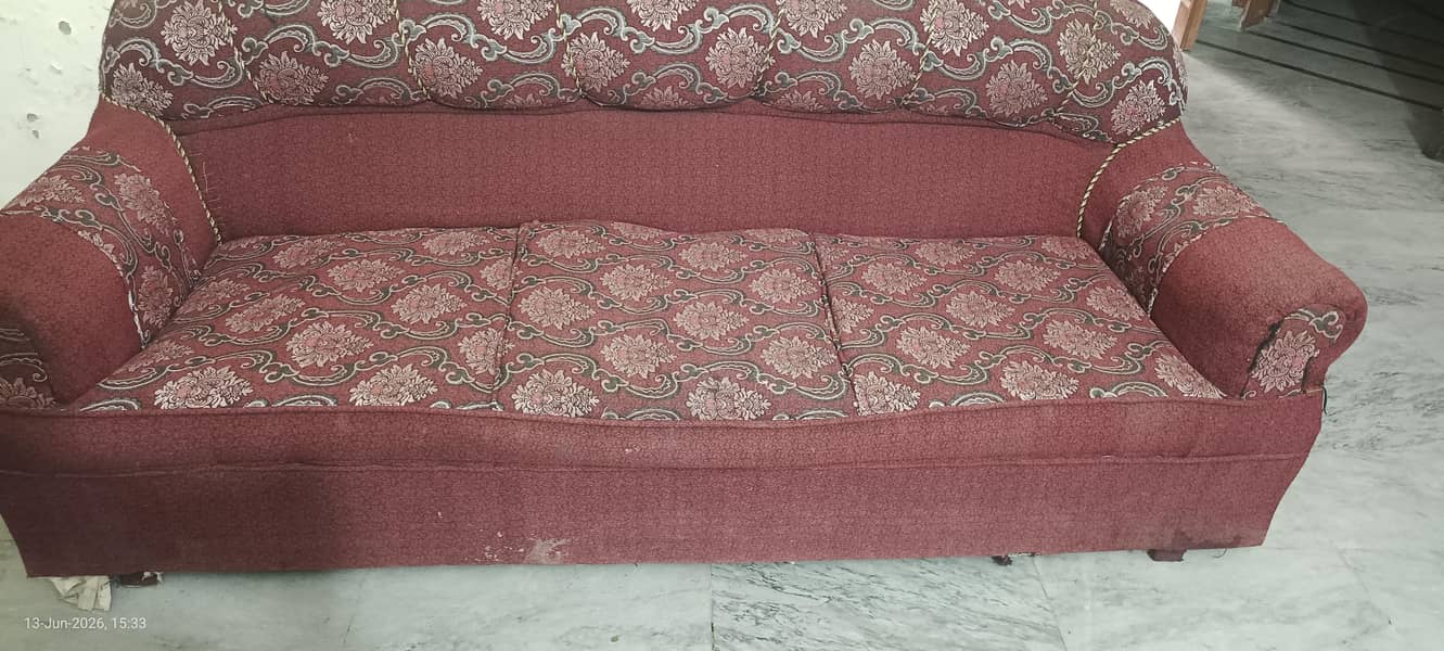 old sofa set 0