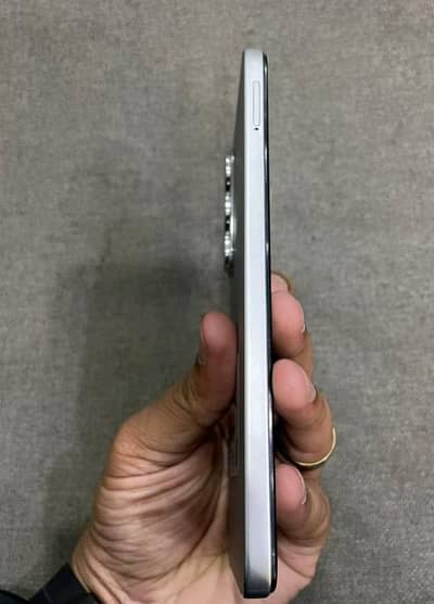 Infinix hot60i
