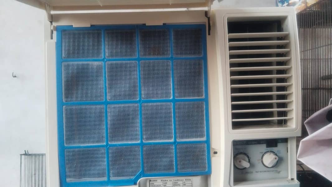 Gree Split Window AC 2
