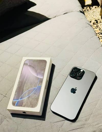 Apple iPhone 16 Pro Max jv