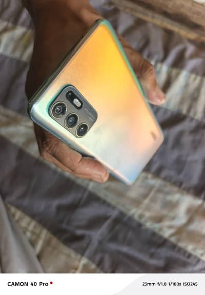 OPPO Reno6