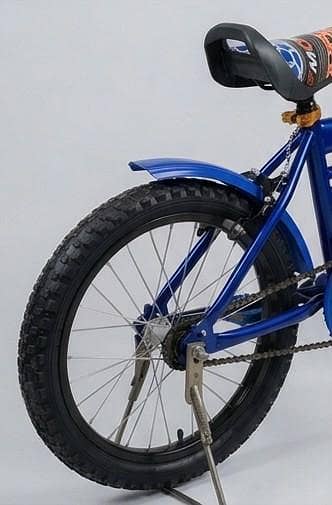 2 kids Bicycles