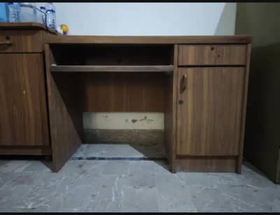 Computer Table or study table in Nice Condition
