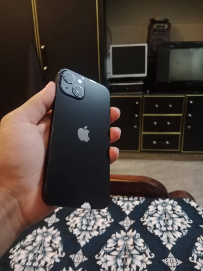 Apple iPhone 13 0