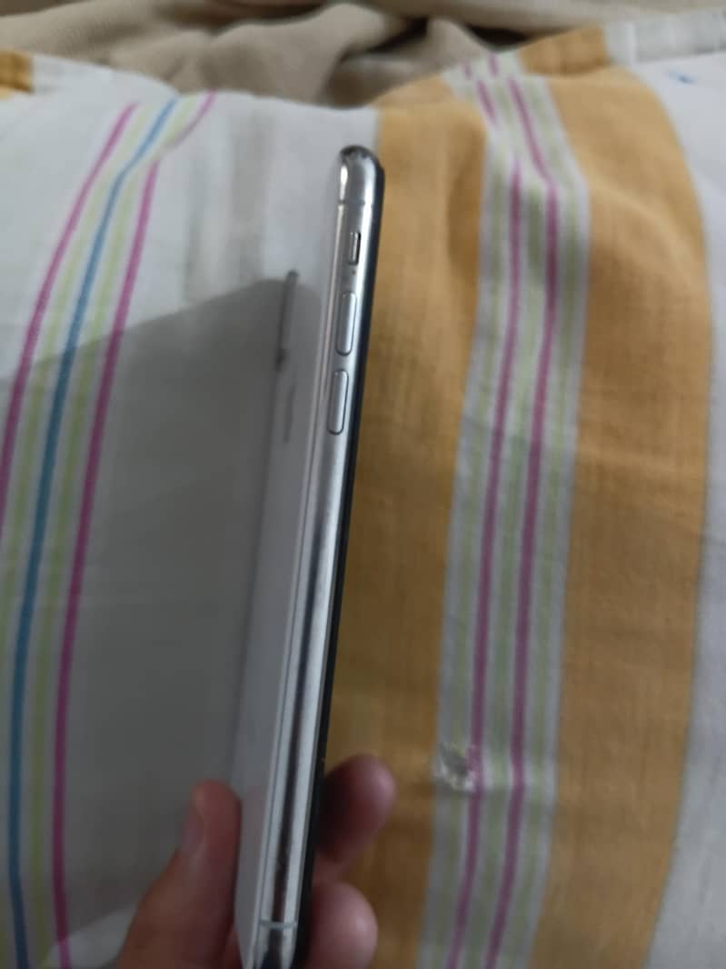 Apple iPhone X 1