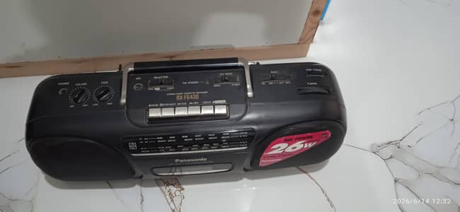 FS 430 radio recorder for sale in good condition.