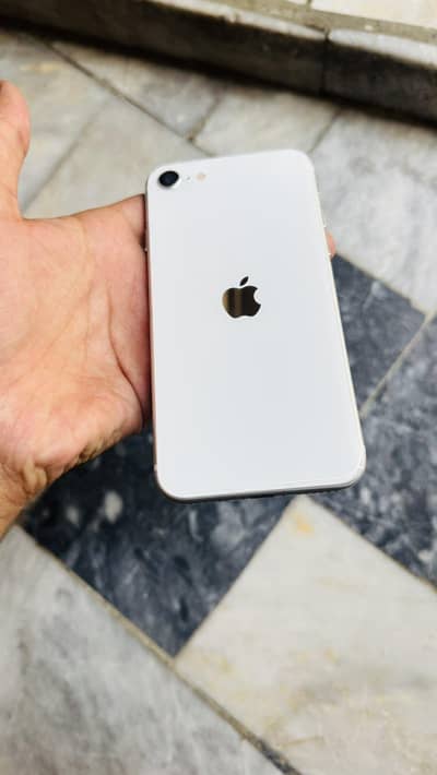 Apple iPhone SE 128 JB