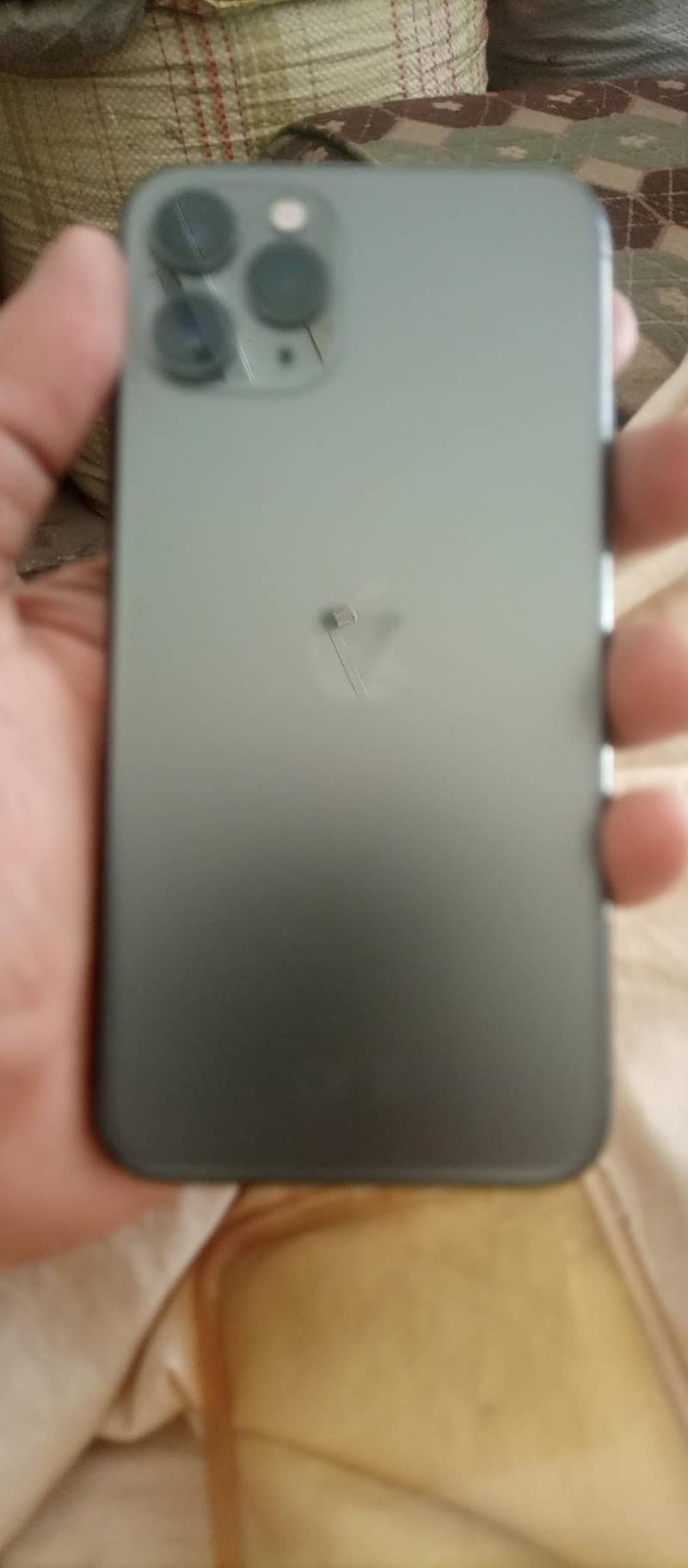 Apple iPhone 11 Pro 1