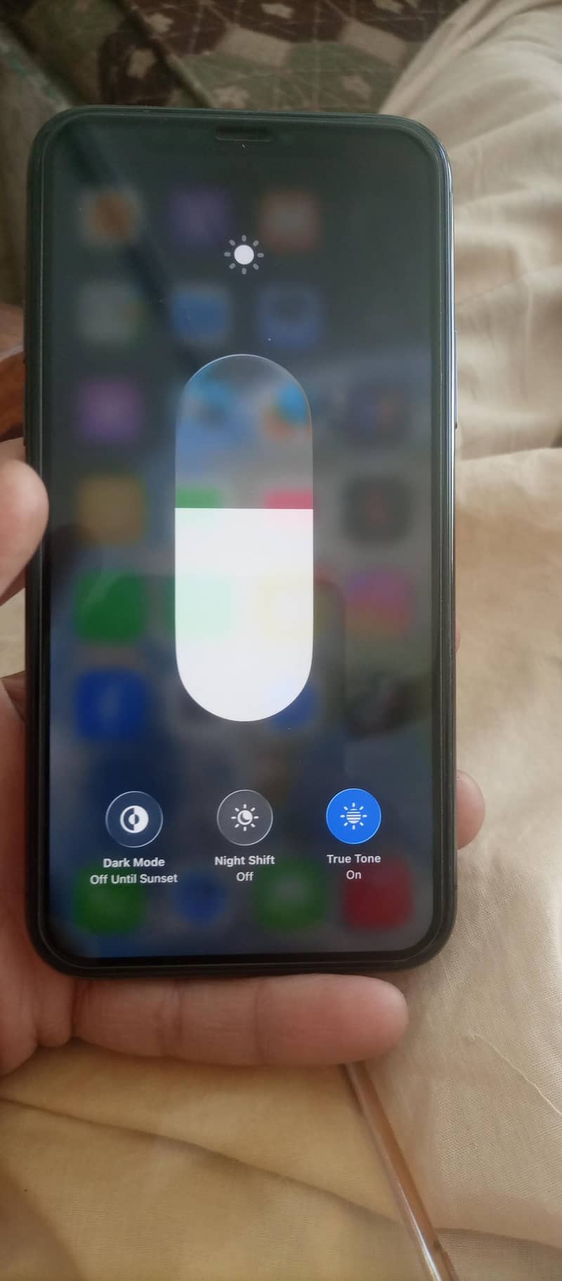 Apple iPhone 11 Pro 6