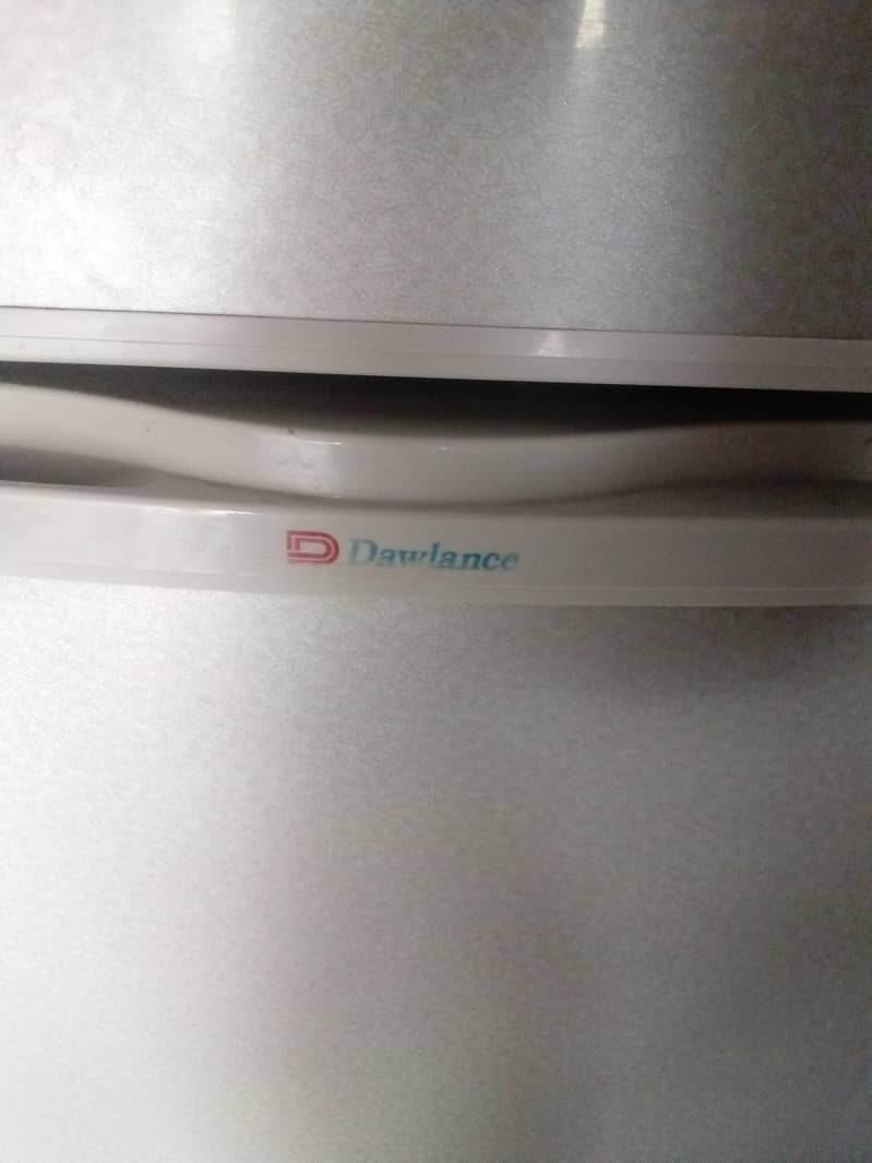 refrigerator 0
