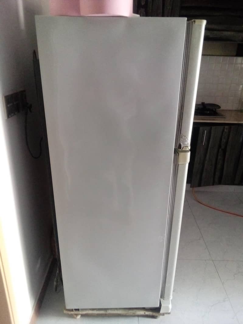 refrigerator 2