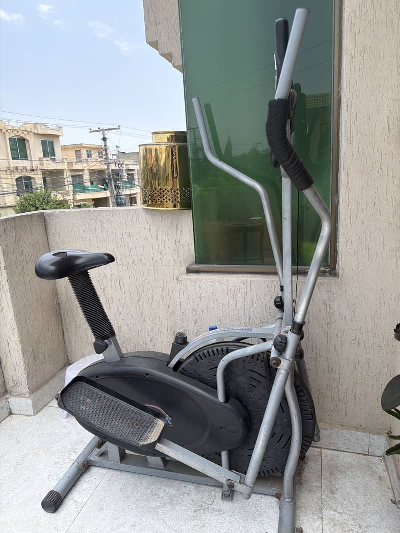 Elliptical cycle 0