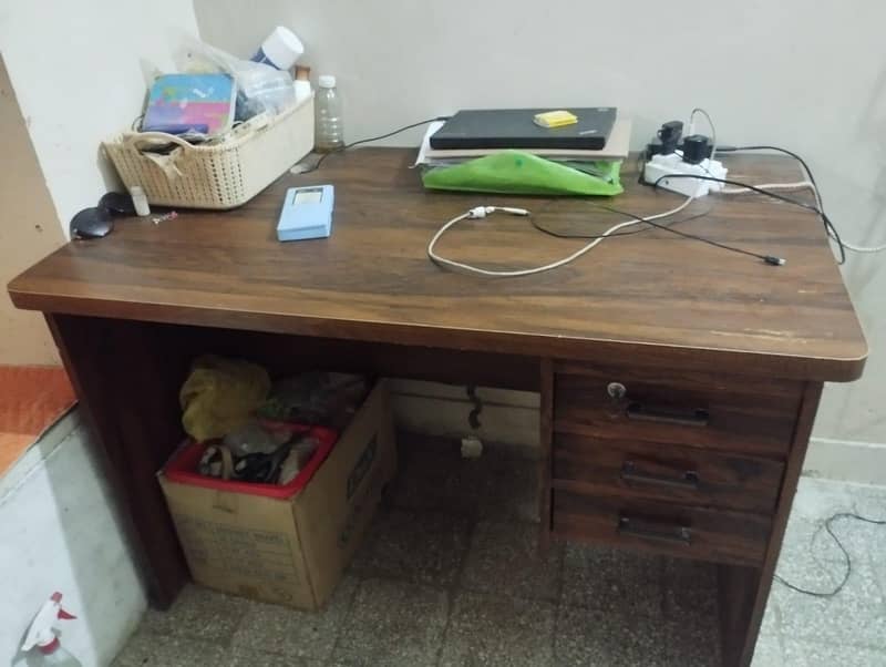 office table 0